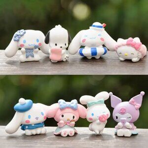 EIGHT Piece Cute Kitty Cartoon Mini Dolls Anime Figures Keepsake Dolls Set